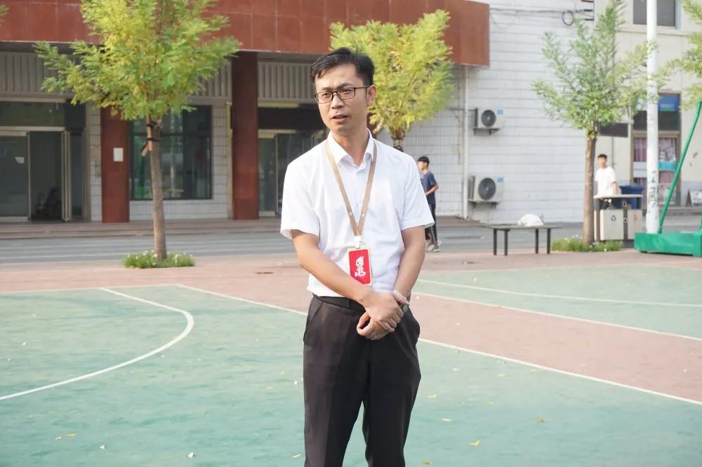 鄭州北大青鳥翔天信鴿軍訓(xùn)進(jìn)行時(shí)